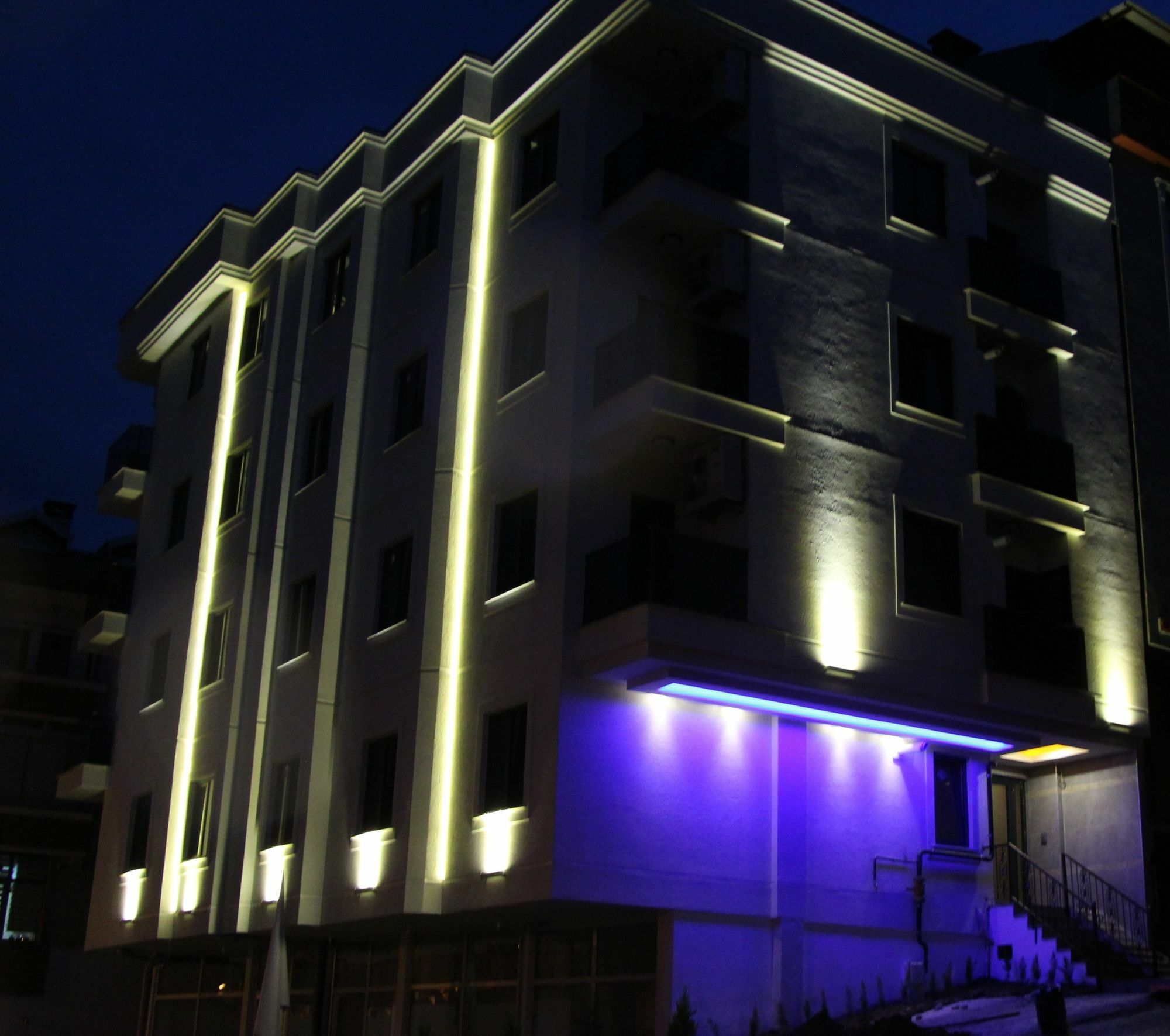 Ekinoks Suit & Apart Otel Trabzon Ngoại thất bức ảnh